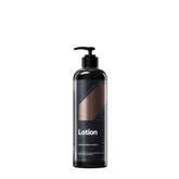  Bottiglia di CARPRO Lotion, un prodotto nutriente per pelle auto.