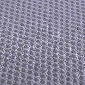 Primo piano della trama in rete del Mesh Pad grigio, progettato per un'applicazione efficace e uniforme di prodotti per il detailing
